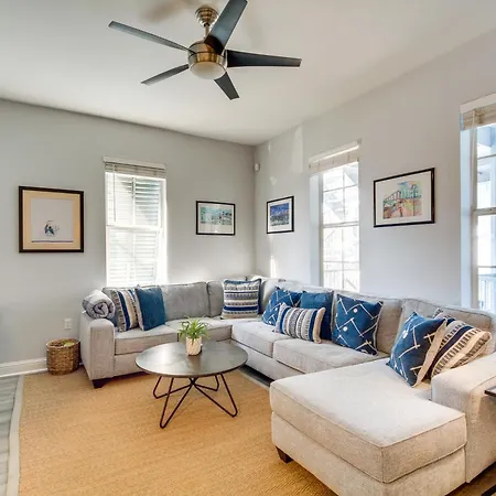 Cloud 9 On The Gulf, 1 Mi To Beach Pet Friendly